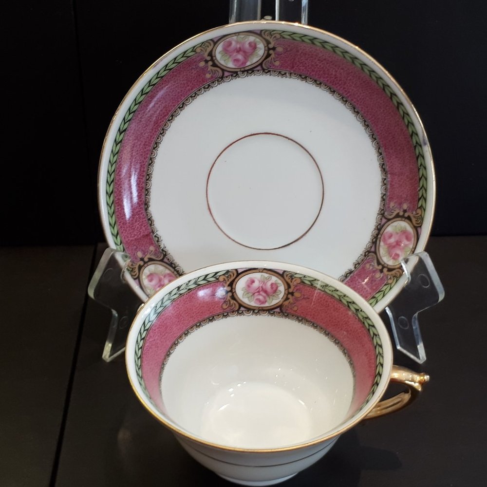 J & G Meakin Newark pattern resembling teacup